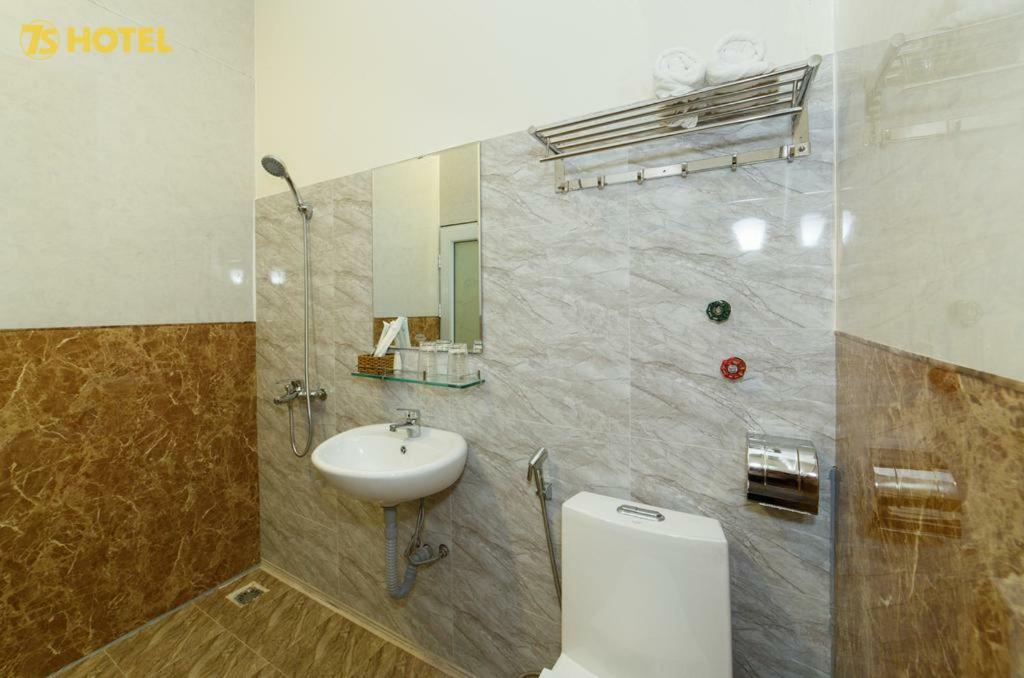 An Phu Hotel Dalat Bagian luar foto